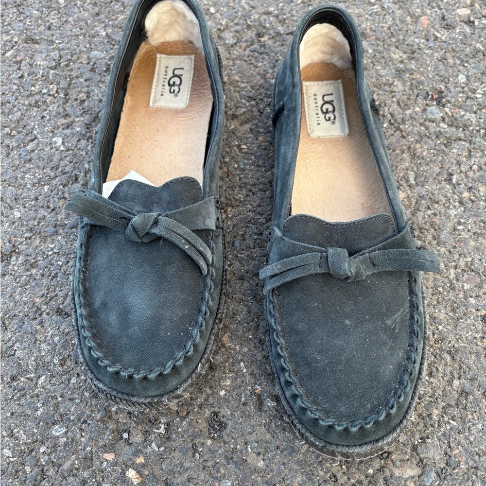 UGG Suede Moccasin Preppy Loafer Women’s 8.5 bohemian quiet luxury tennis prep